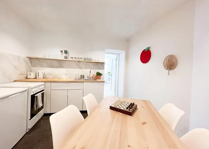 Central Apartment Next To Belvedere Castle Vienna, Austria