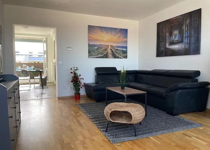 Dachgeschoss Fuer 4 Mit Terrasse Apartment Vienna, Austria