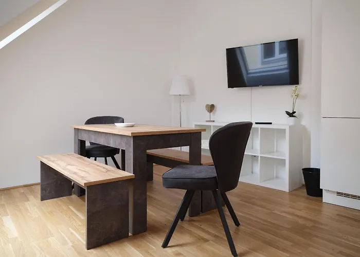 Next To Schoenbrunnpalace Close To Public Transport - Myschoenbrunn Apartments Виена, Австрия