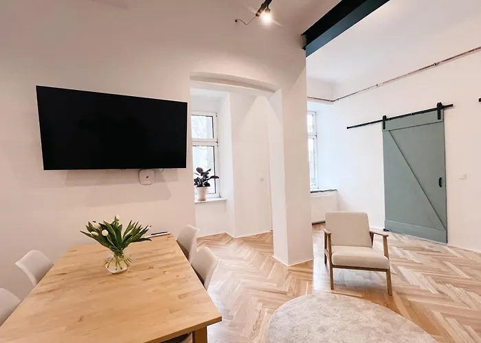 Central Loft Apartment Near Belvedere Castle Vienna, Austria