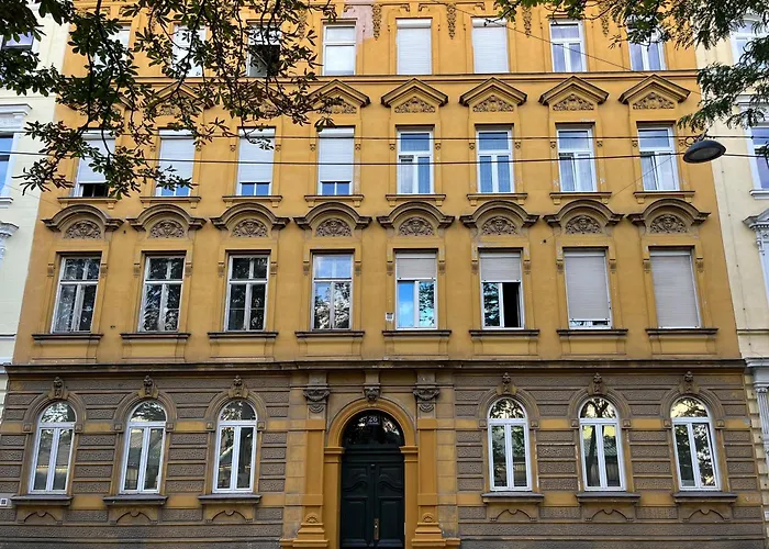 Luxury Stay Vienna, Austria