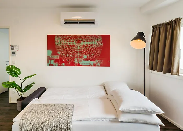 Urban Island I Riverside Apartments فيينا, النمسا