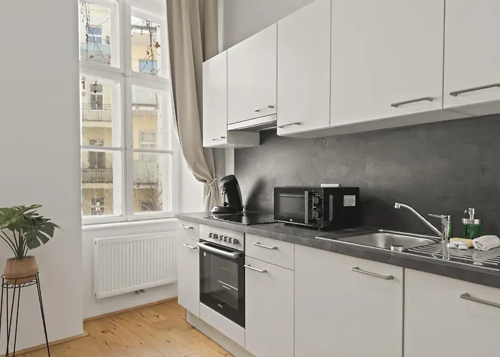 Stadtpark City Apartment Is Calling - By 4Ty3 Apartments Vienna, Austria